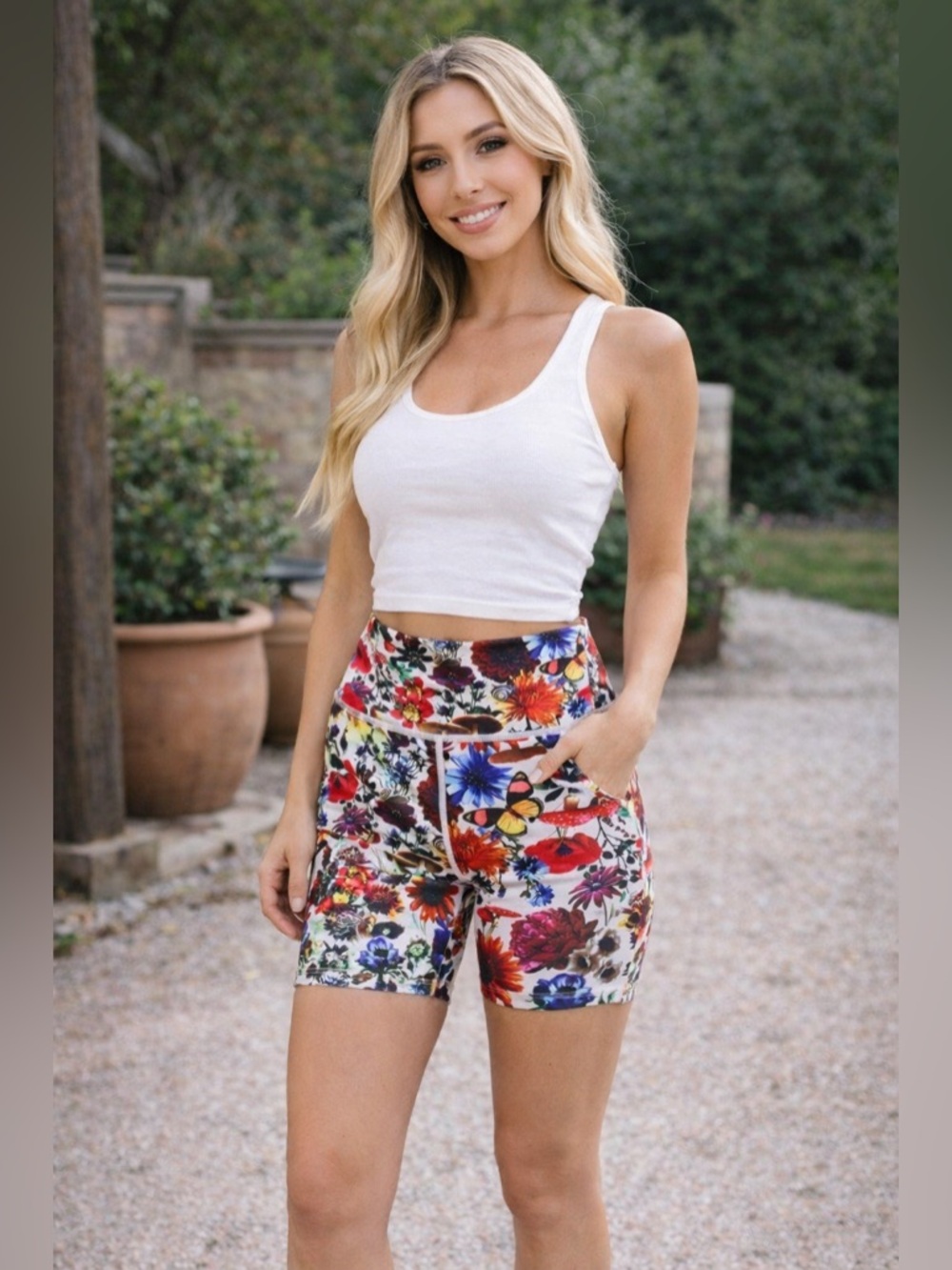 Splits 59 Floral Legging Shorts Size Large Color White Red